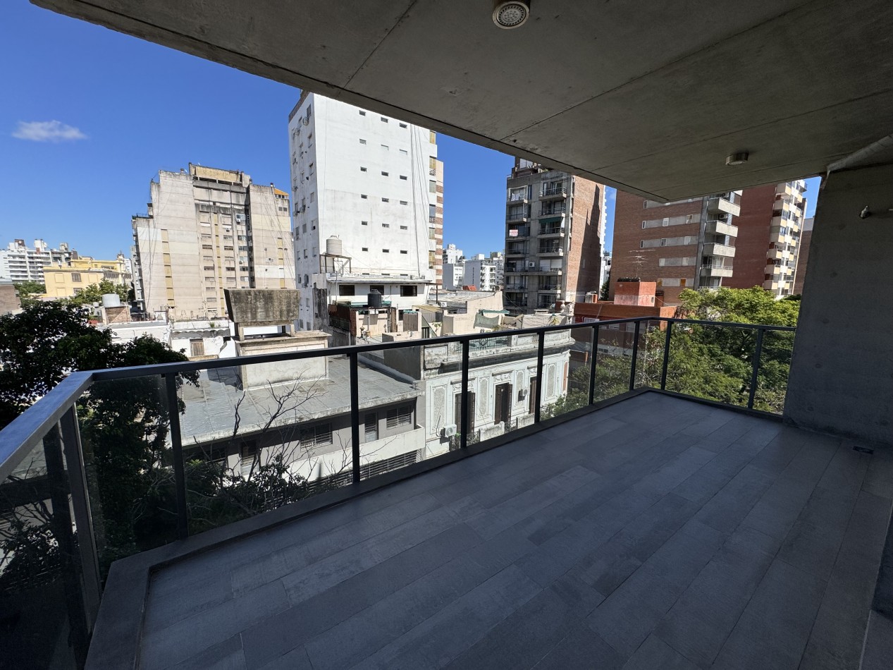 Pisos exclusivos con una ubicacion privilegiada y cocheras disponibles. Dpto de 3 dormitorios.