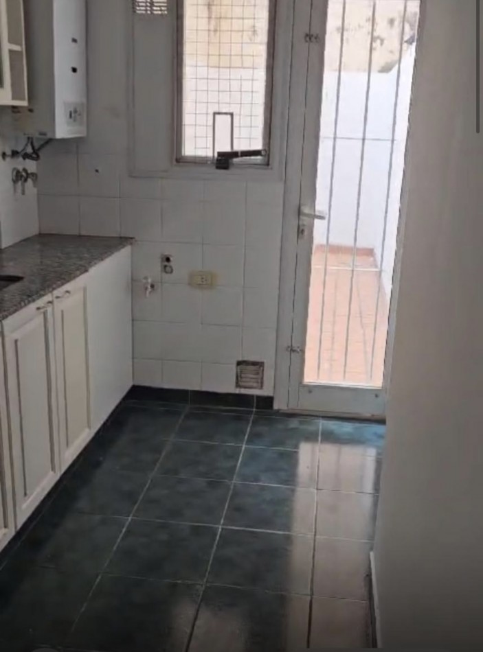 APTO CREDITO. 2 DORMITORIOS. SAN JUAN 2400
