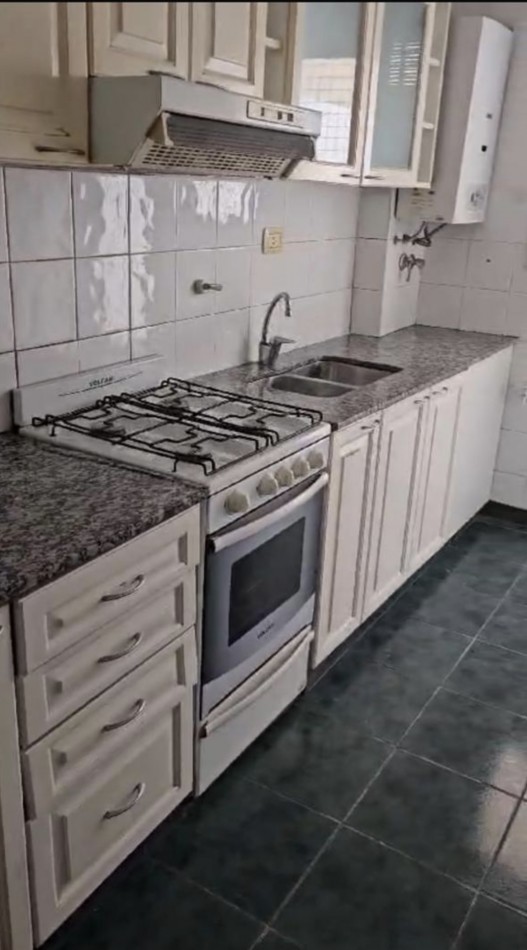 APTO CREDITO. 2 DORMITORIOS. SAN JUAN 2400
