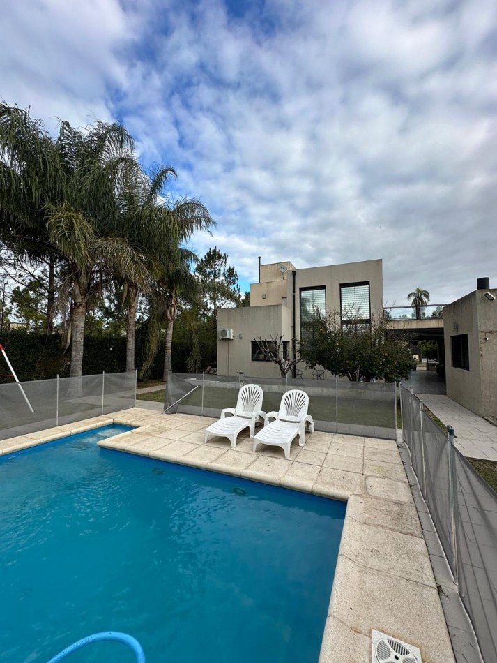 Casa a la venta en Cantegril con excelente precio y gran potencial.