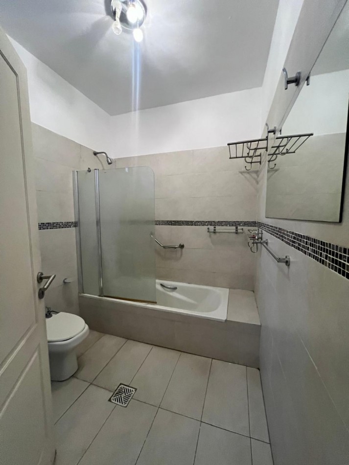 Casa a la venta en Cantegril con excelente precio y gran potencial.