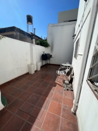 Casa a la venta. Impecable.