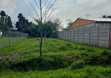 Terreno en Funes a la venta.